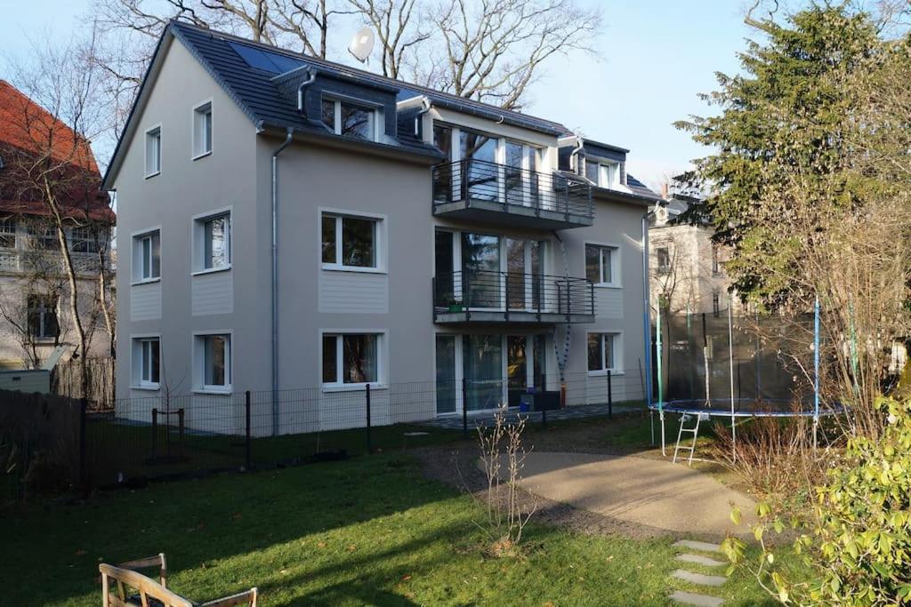 Stilvolle In Elbnaehe Mit Balkon, Parkplatz *